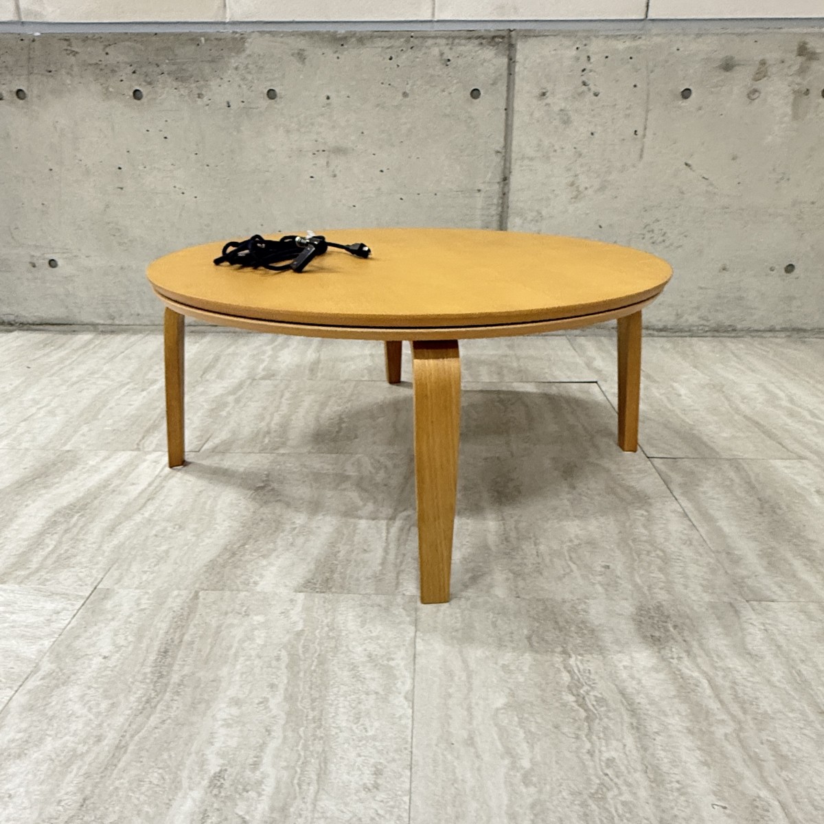 C04064 【直接引取可】 光製作所 HIKARI HK-レガロ OAK Regalo 円形こたつ 90cm オーク 天然木 北欧 木製 510W（3/9）