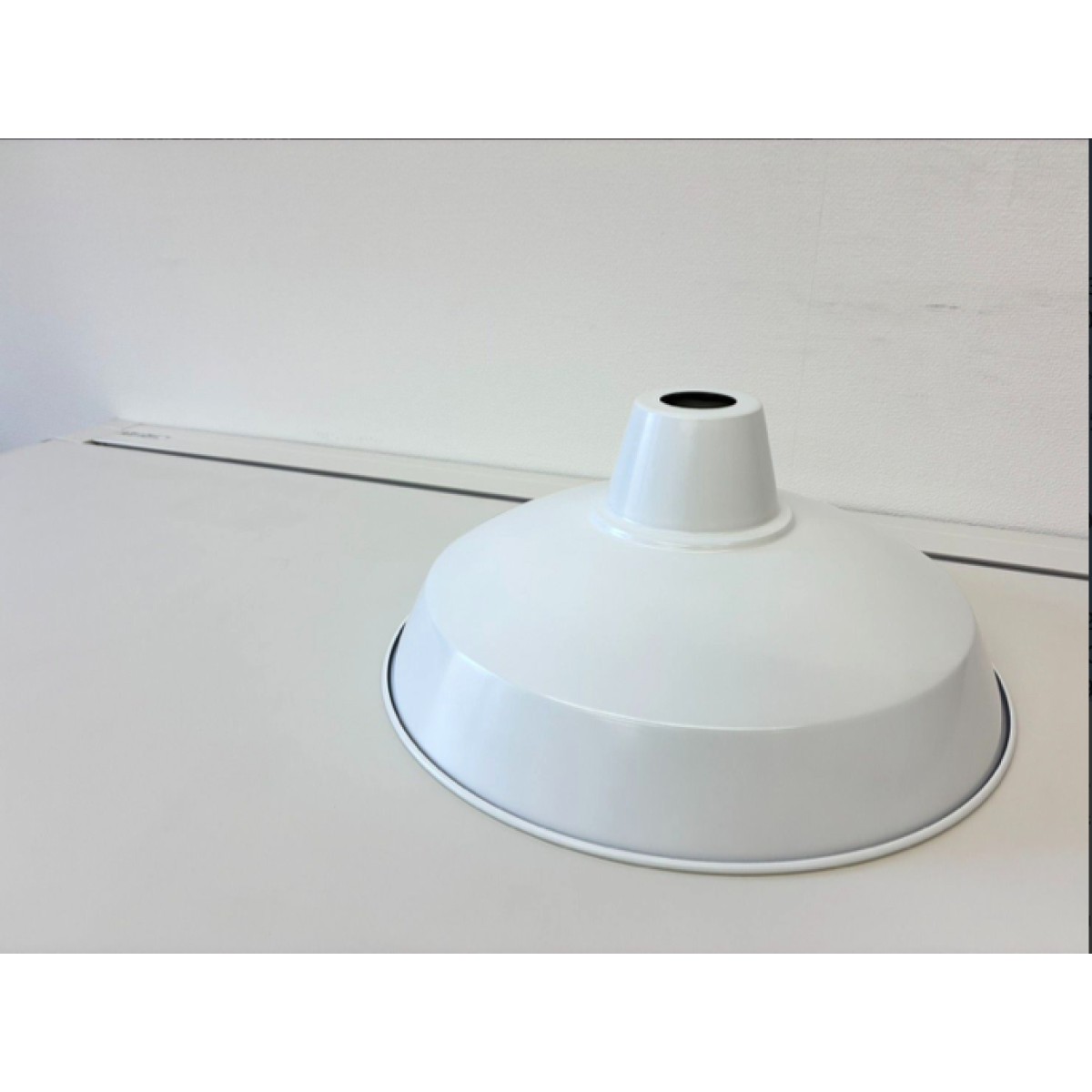 C04091【直接引取可】ELUX エルックス CC-PP11-WH スチール 2灯 ペンダントライト ホワイト E26 LED対応 天井照明