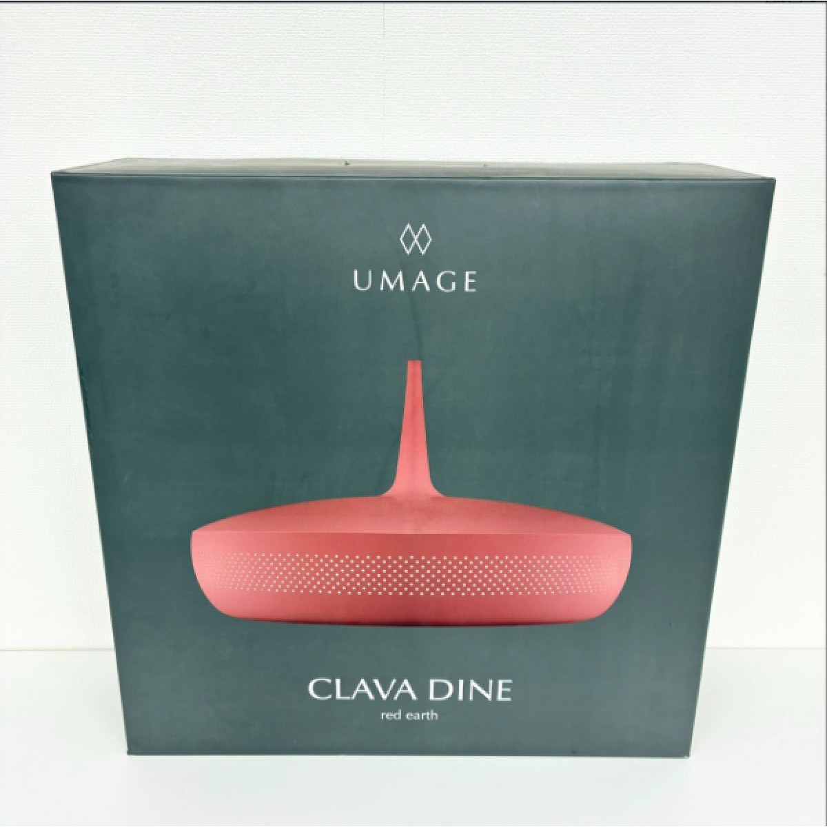 C04092【直接引取可】UMAGE ウメイ Clava Dine クラヴァダイン 02301 Red Earth 3灯 ペンダントライト 北欧照明 箱付（8/11）