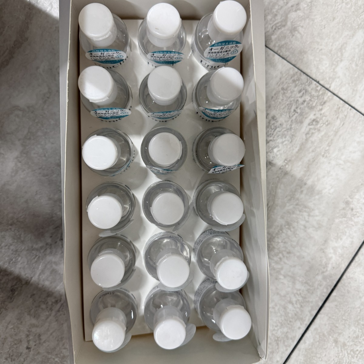 C04129【直接引取可】UruClin ウルクリン TW50HJ20 オーガニックハンドジェル 60ml×18本 アルコール58% TOAMIT 東和化粧品（2/10）
