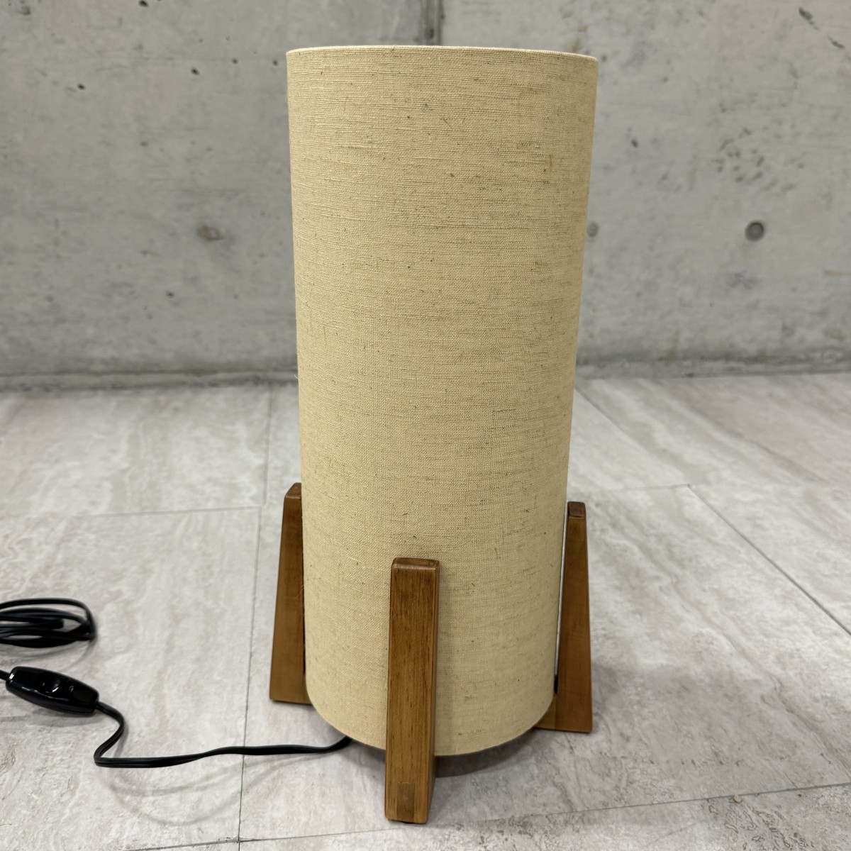 C04187【直接引取可】ELUX エルックス LuCerca TOTEM Table LC10960 トーテム テーブルライト 天然木 リネン 北欧 間接照明（2/10）