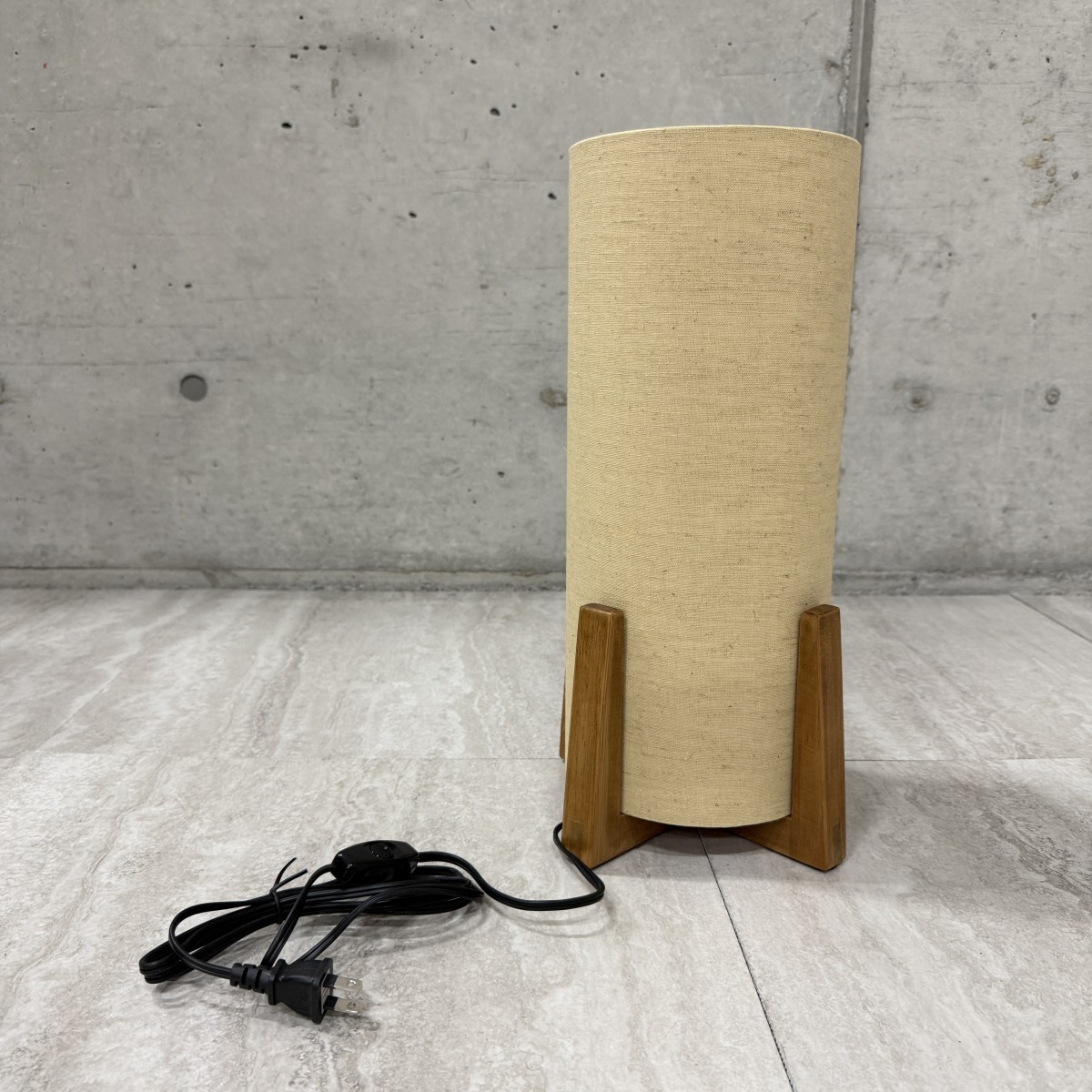 C04187【直接引取可】ELUX エルックス LuCerca TOTEM Table LC10960 トーテム テーブルライト 天然木 リネン 北欧 間接照明（3/10）
