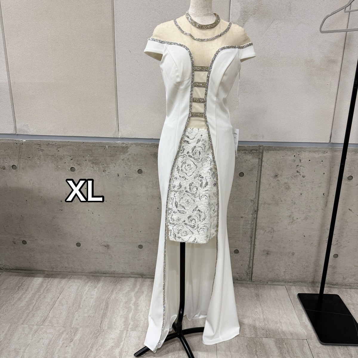 Z04232 【直接引取可】Luxe Style リュクススタイル 51801 XL 白 キャバドレス ショートinロング シアー ビジュー ハイネック 大きいサイズ
