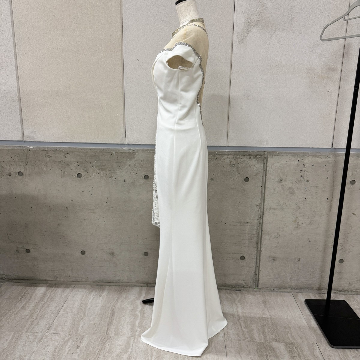 Z04232 【直接引取可】Luxe Style リュクススタイル 51801 XL 白 キャバドレス ショートinロング シアー ビジュー ハイネック 大きいサイズ（8/9）