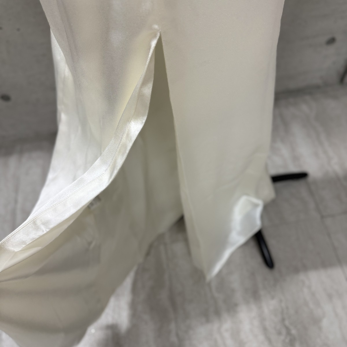 Z04237【直接引取可】OKONOGI 18006 ロングドレス XL 白 アイボリー ビジュー パーティー キャバ イブニングドレス タグ付き（6/10）